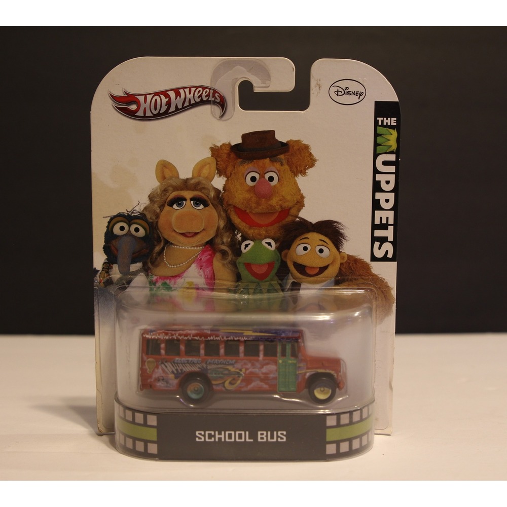 Hot Wheels The Muppets School Bus  Pre-owned Open package (T)